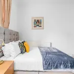 Sublime 2Bed Near 02 Arena, Airport, Drl & Jubilee Line