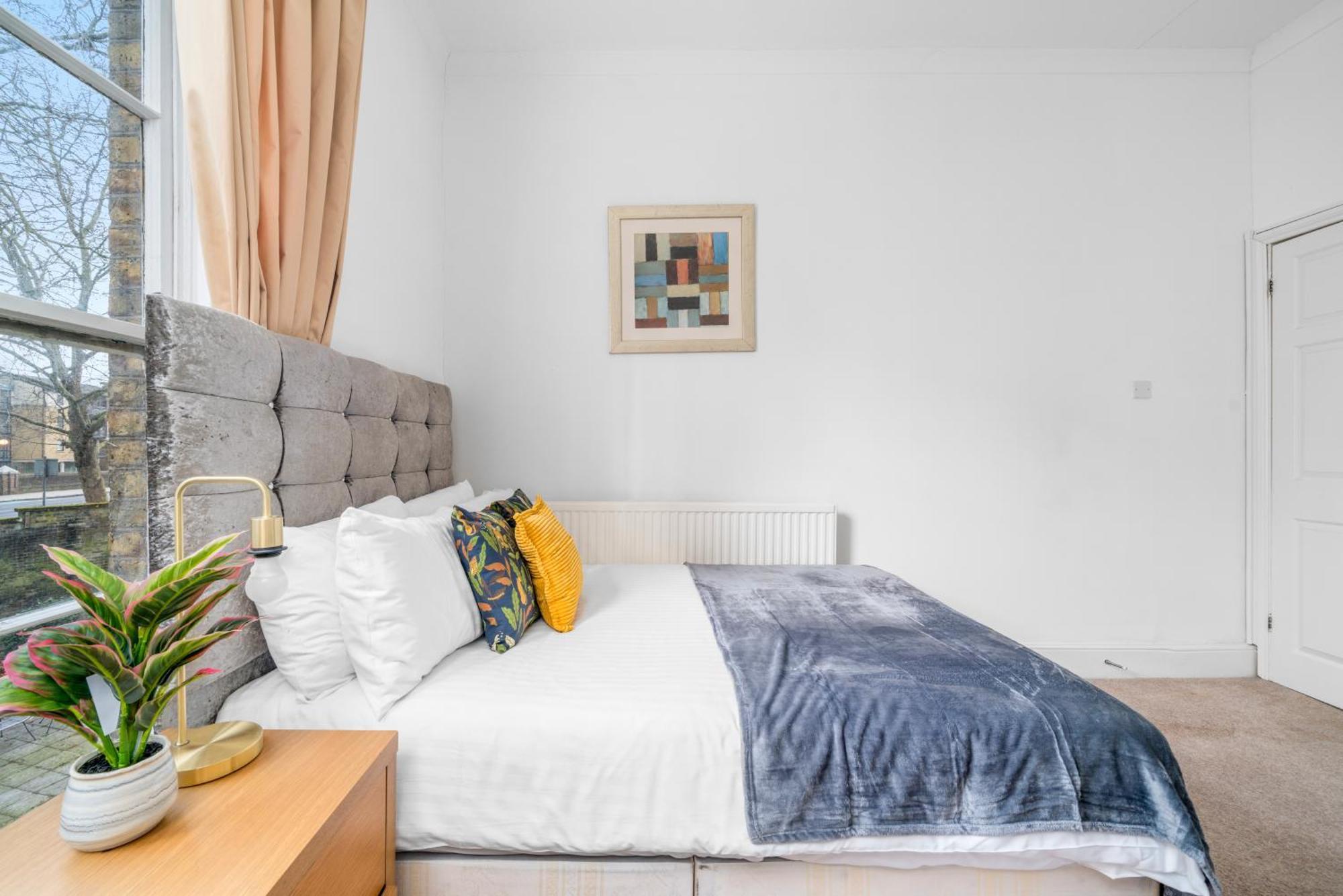 Sublime 2bed Near 02 Arena, Airport, Drl & Jubilee Line *