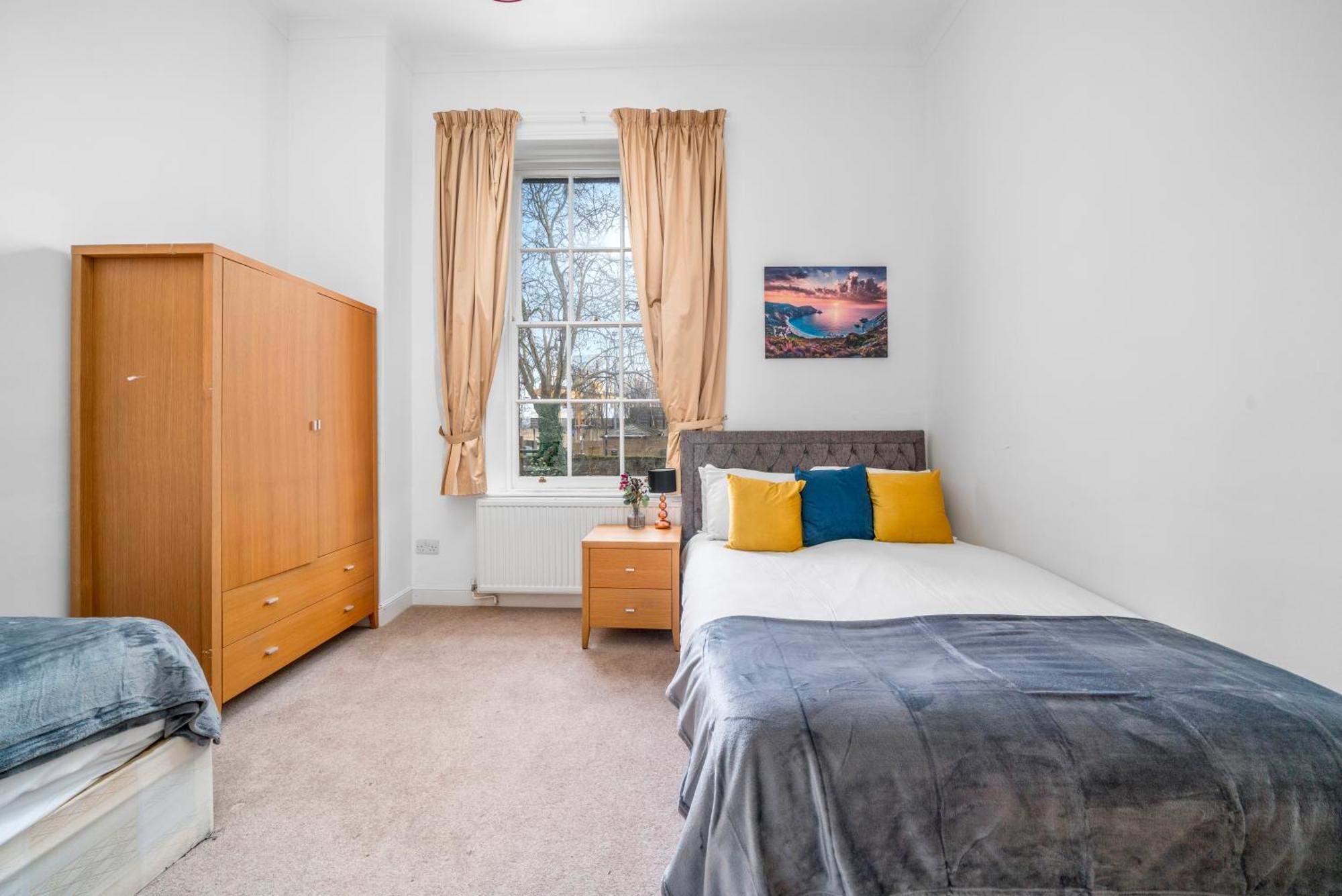 Sublime 2bed Near 02 Arena, Airport, Drl & Jubilee Line Apartment *
